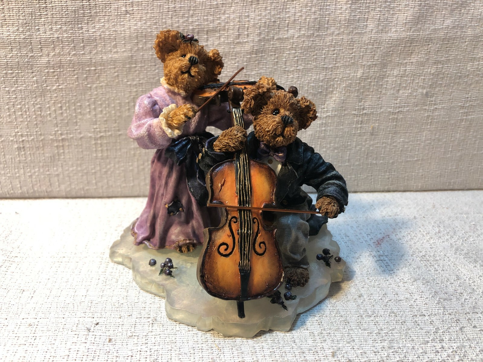 Boyds Bear Bearstone Amanda And Michael String Section Violin Figurine 228366