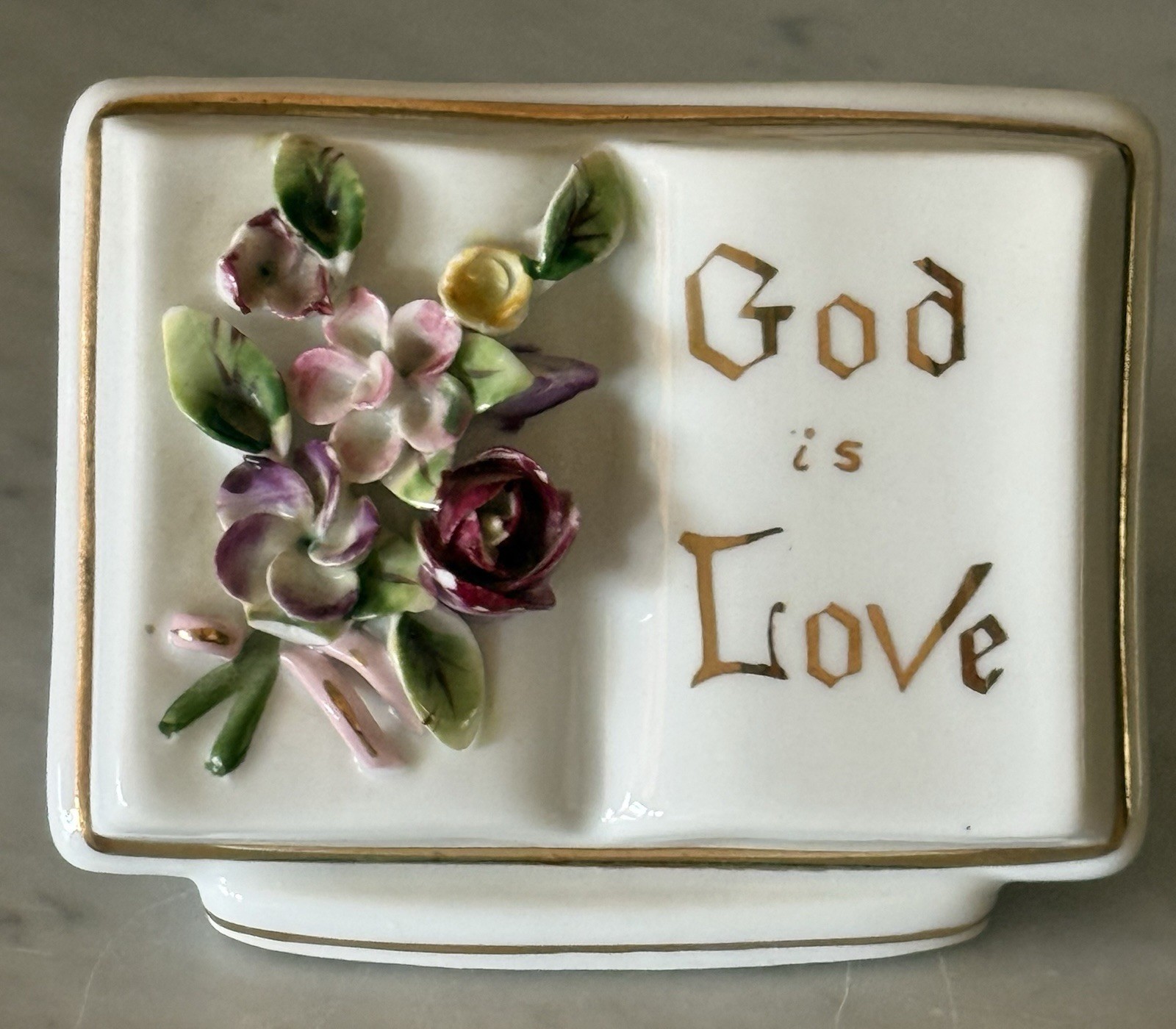 Vintage Lefton Hand-Painted Porcelain Ceramic \ Vintage Lefton Hand-Painted Porcelain Ceramic \