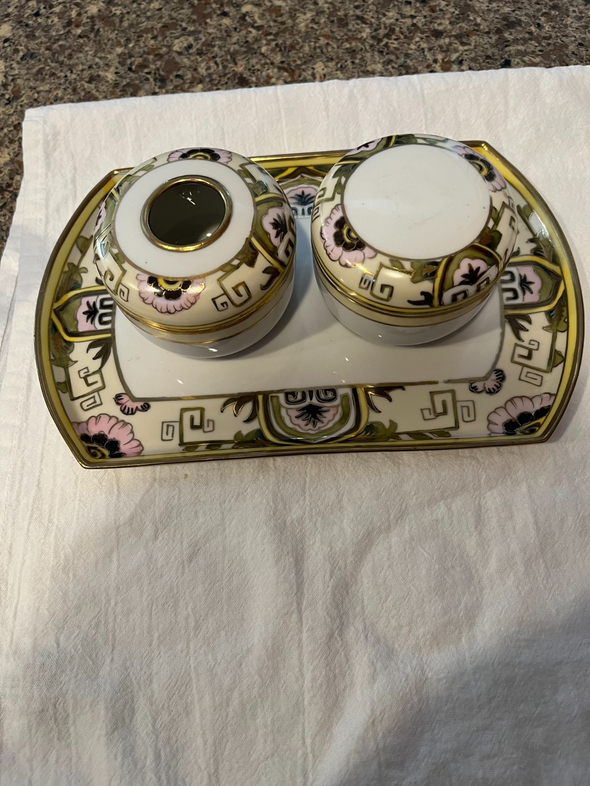 Antique Hand Painted Noritake Morimura Vanity Set, Tray, Powder Jar, & Puff Jar Antique Hand Painted Noritake Morimura Vanity Set, Tray, Powder Jar, & Puff Jar