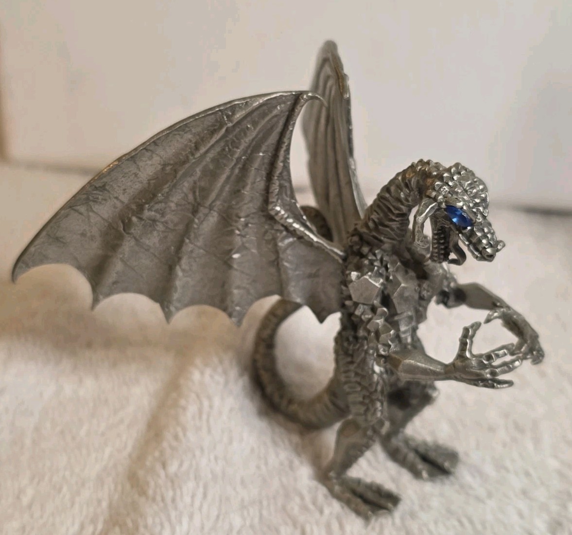 TSR Rawcliffe Pewter Council Of Wyrms Sapphire Jewel Dragon 11-589 Figurine D&D