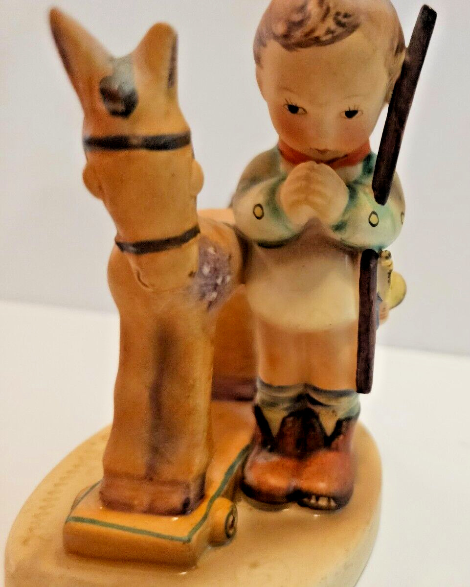 VINTAGE Hummel Figurine PRAYER BEFORE BATTLE # 20 Goebel W. Germany  TMK2