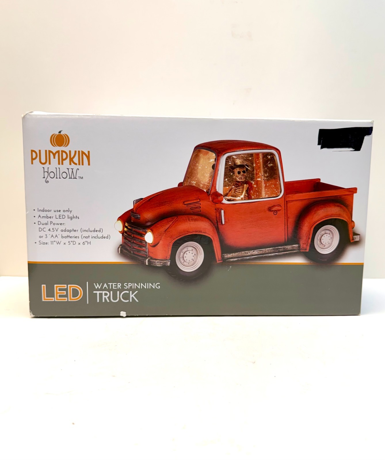 Pumpkin Hollow led Water Skeleton Spinning Truck NEW Halloween Pumpkin Hollow led Water Skeleton Spinning Truck NEW Halloween