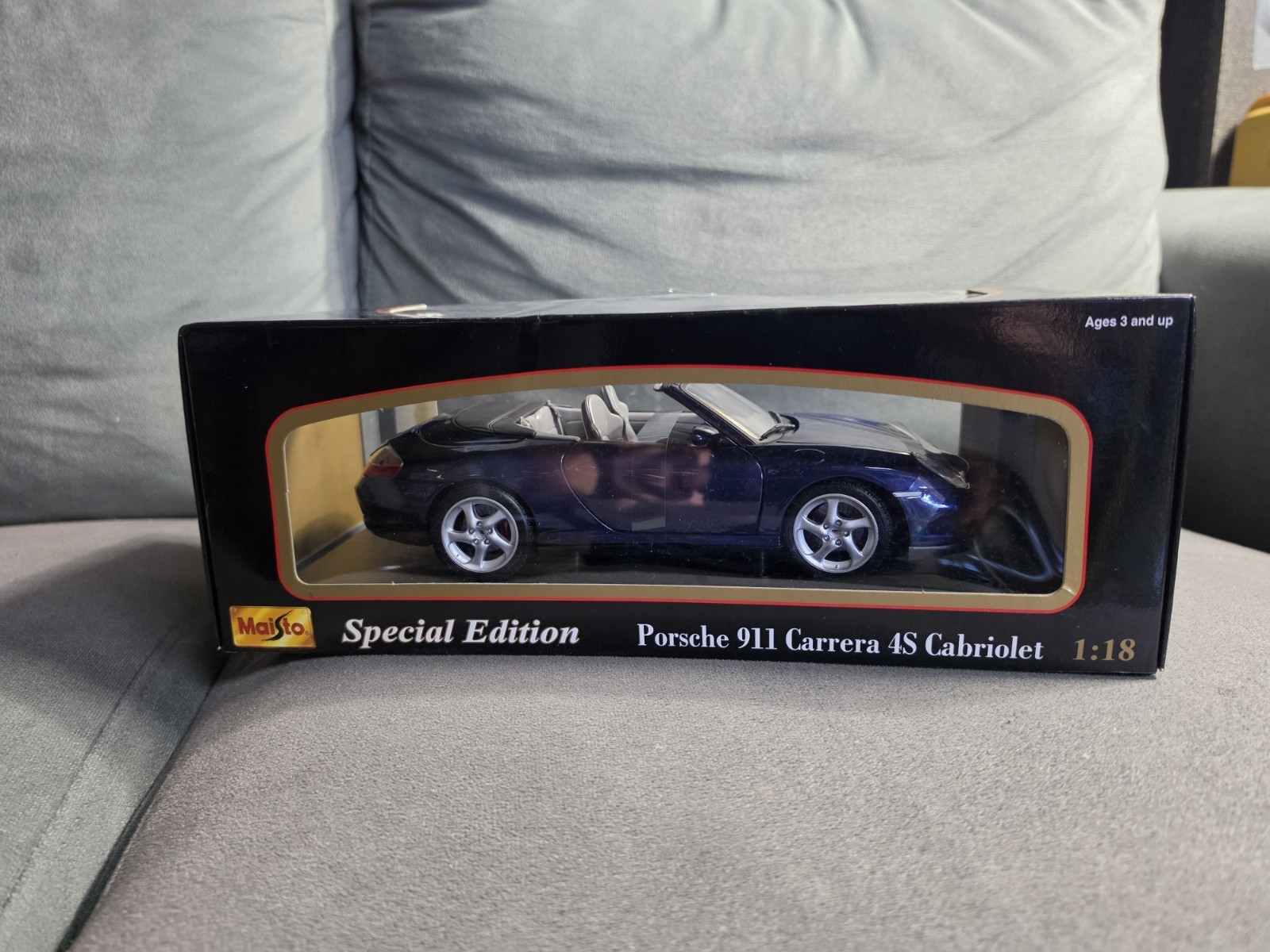 Maisto Porsche 911 Carrera 4S Cabriolet Special Edition VERY RARE Maisto Porsche 911 Carrera 4S Cabriolet Special Edition VERY RARE