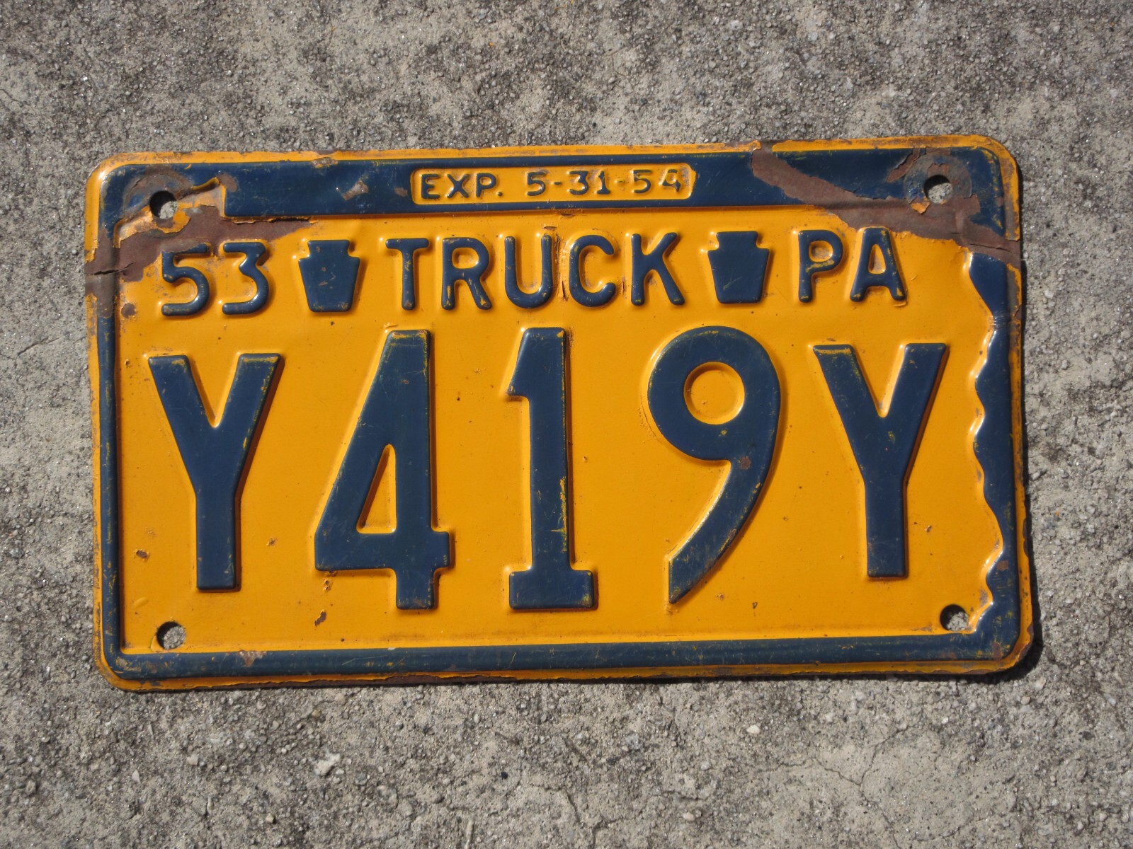 1953 Pennsylvania Truck License Plate Penna PA Ford Chevrolet Chevy Y419Y