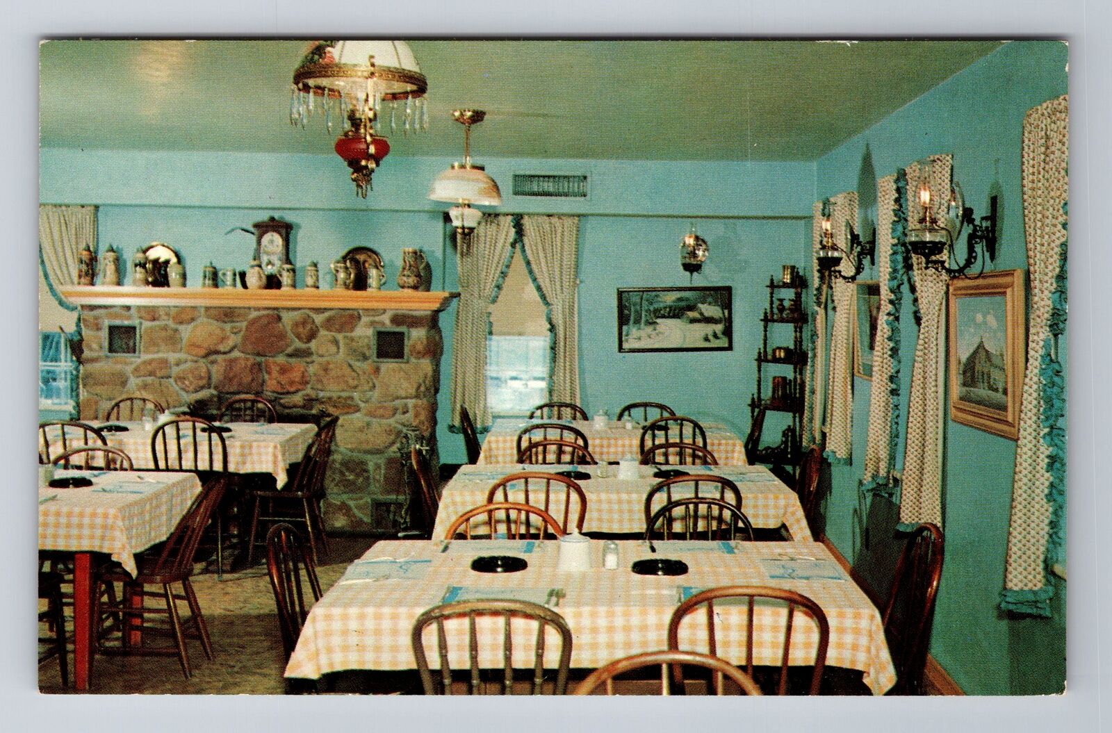 Amana IA-Iowa, Ox Yoke Inn Blue Room, Advertising, Vintage Souvenir Postcard