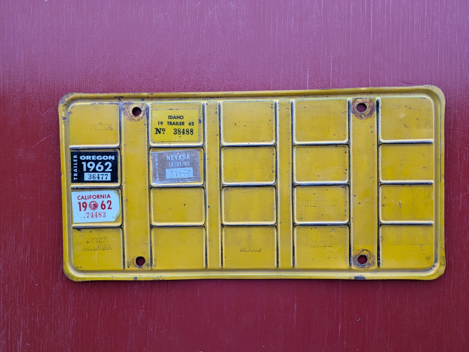 1956/62 California pro rate bingo license plate