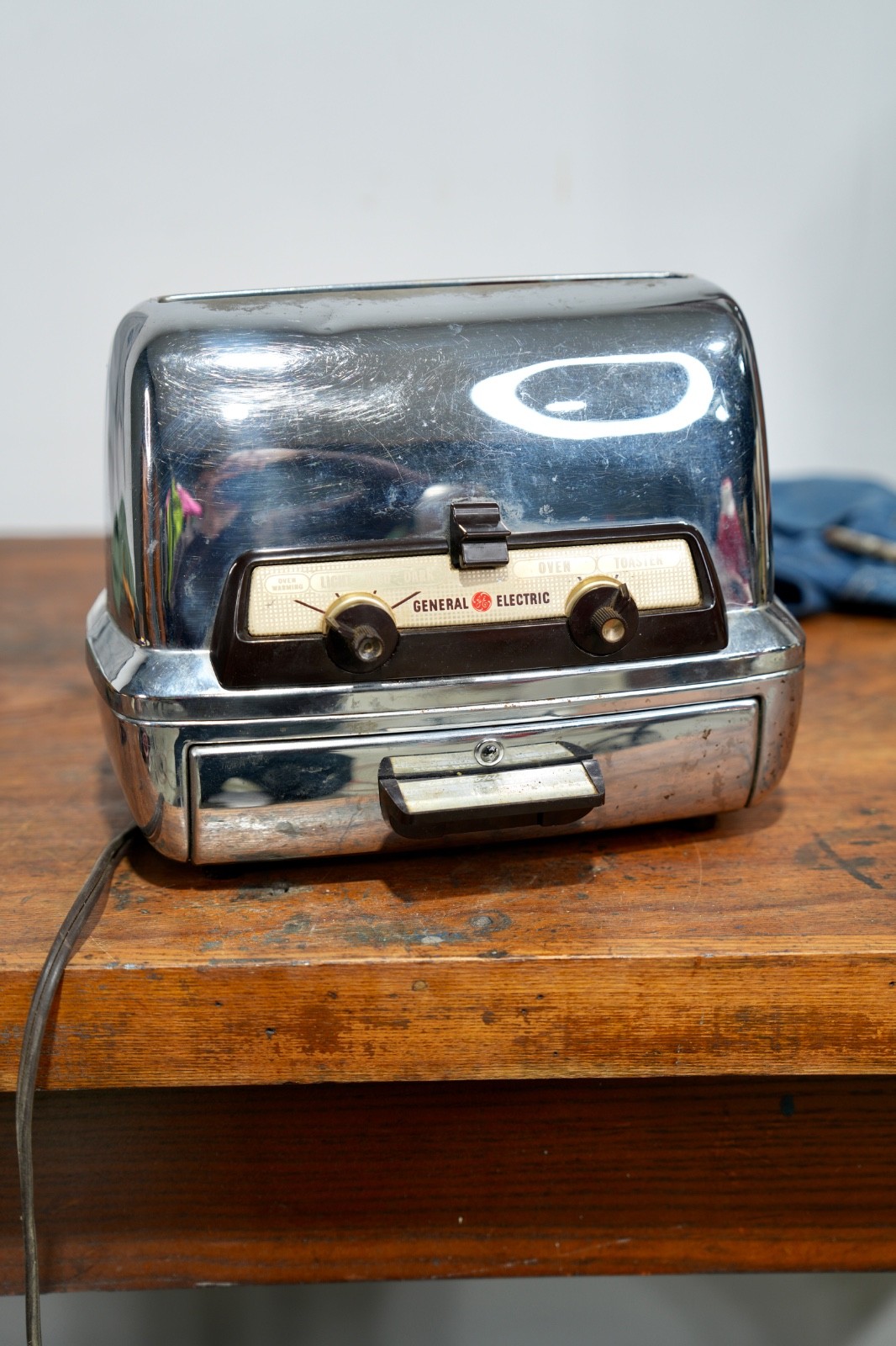 Vintage CHROME BAKELITE General Electric TOASTER OVEN COMBO- 1950's Parts Repair