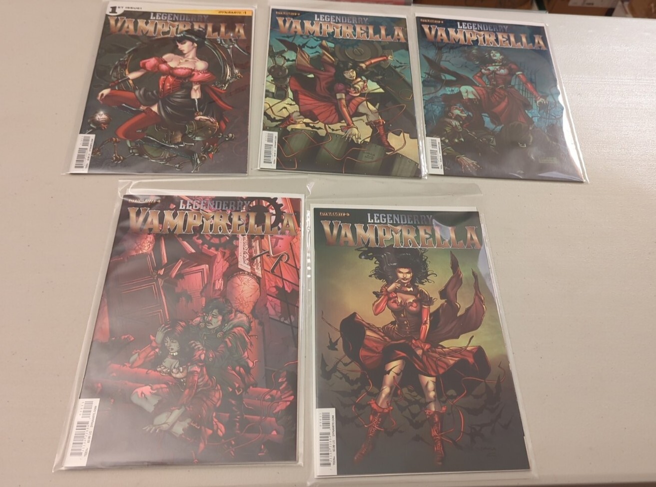 Legenderry Vampirella 1-5. Dynamite 2014 Full Set