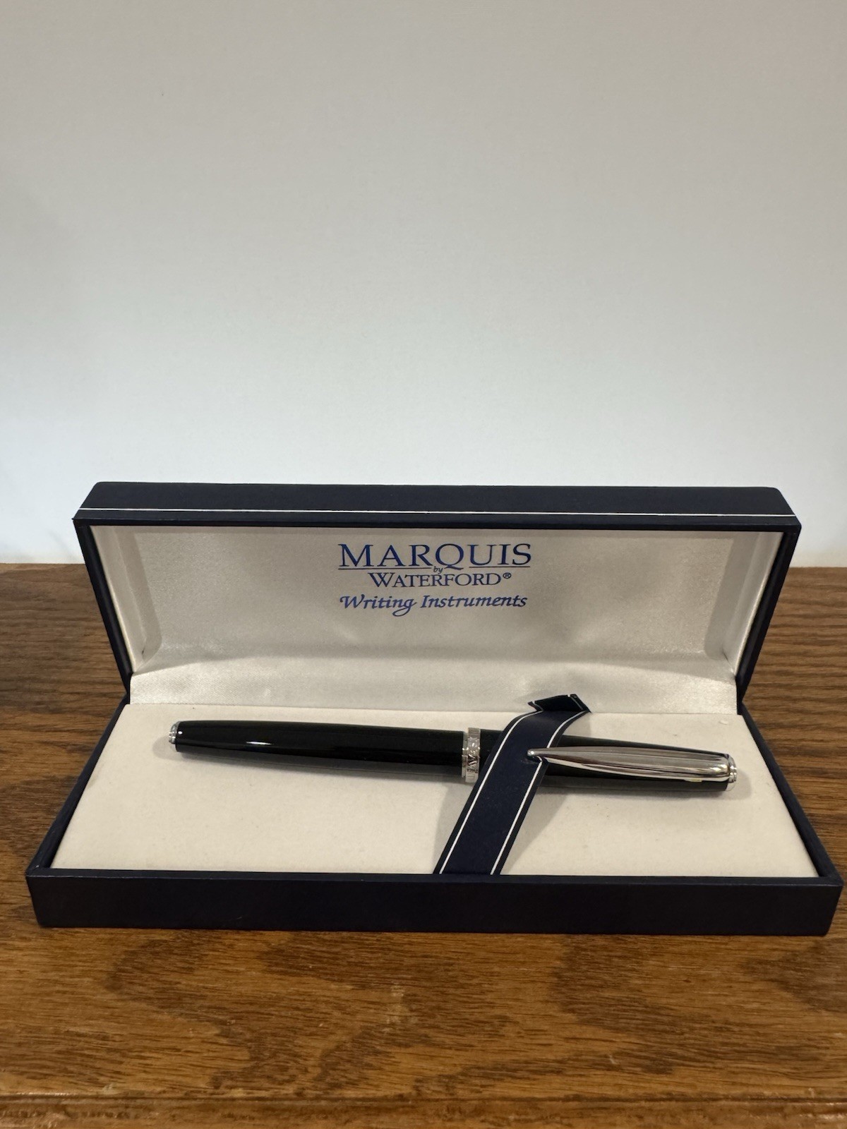Marquis by Waterford Fountain Pen Unisex OS Black & Chrome Excellent Boxed Nib