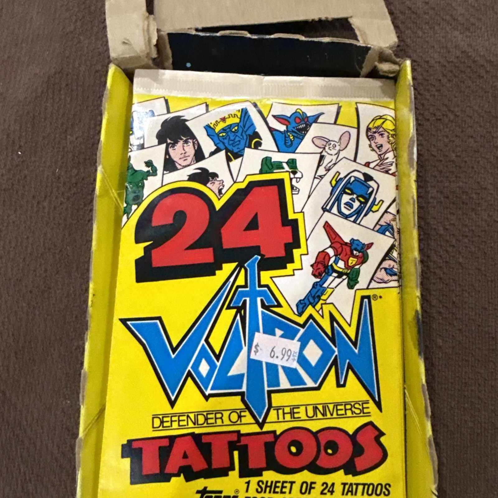 1984 Topps Vintage Voltron Tattoos 1  Box Of Defender Of The Universe 24 TATTOOS
