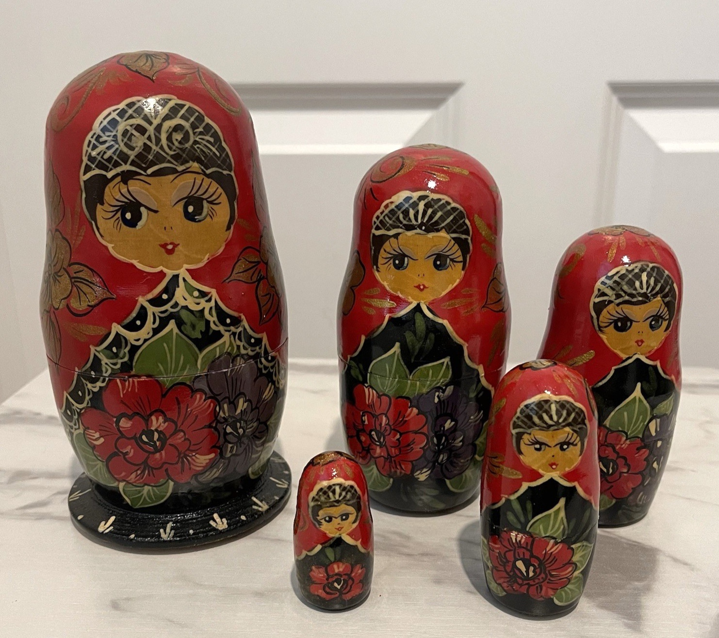 Vintage Russian Matryoshka Doll Set 5pc Signed 1993 Sergiev Posad 6.5\