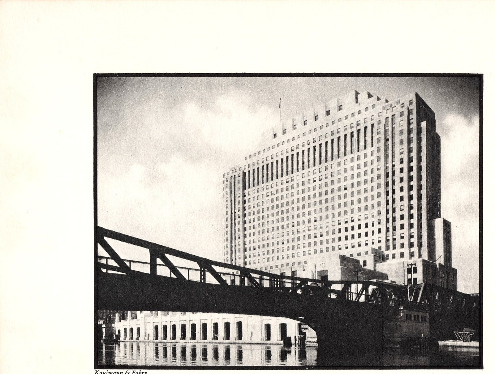 Chicago Daily News Building Chicago River Bridge Vintage 1935 Magazine Image