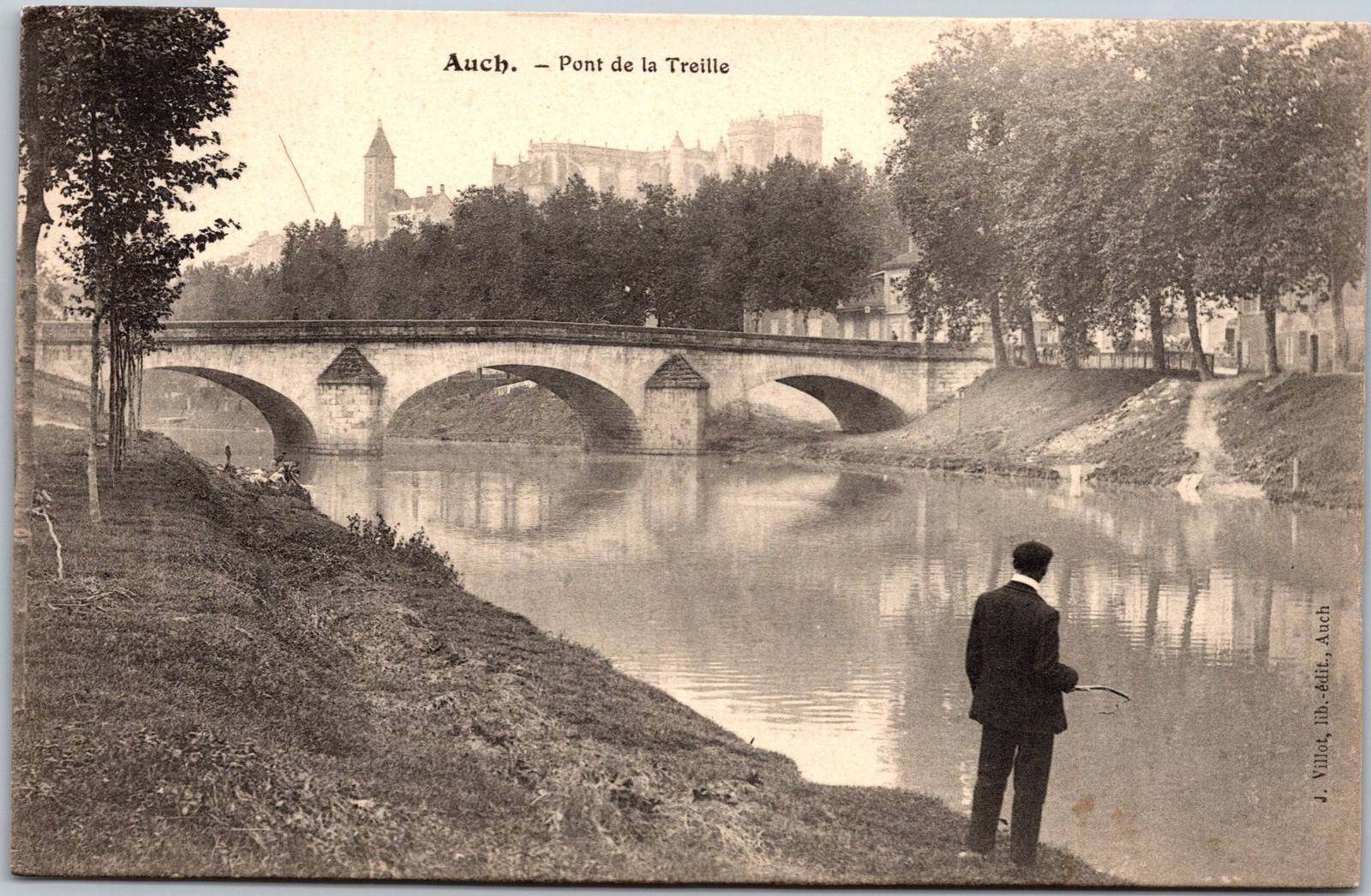 Auch Pont de la Treille France Vintage Postcard Unused Carte Postale Bridge Auch Pont de la Treille France Vintage Postcard Unused Carte Postale Bridge