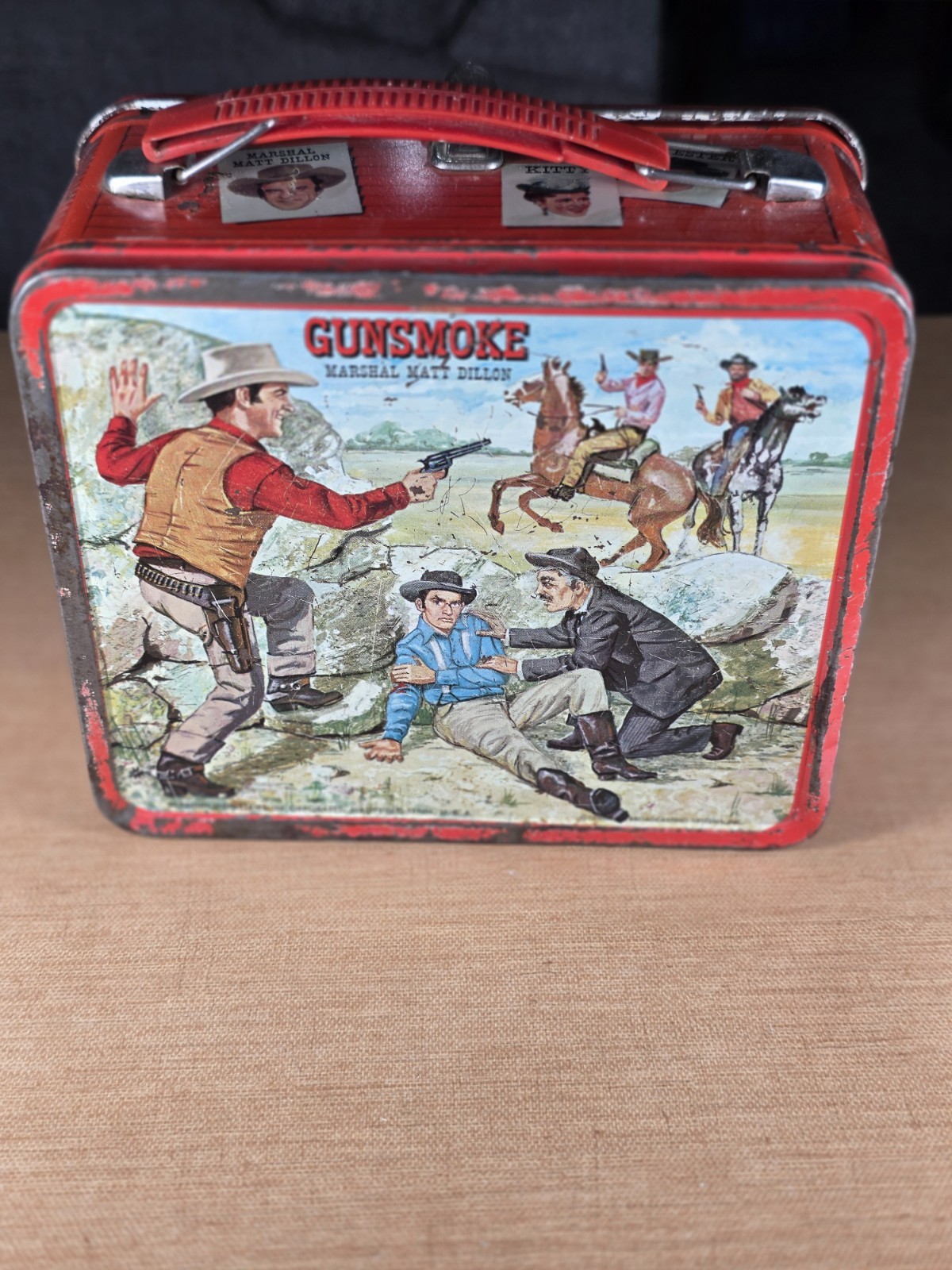 Vintage 1962 Gunsmoke Aladdin Metal Lunch Box 