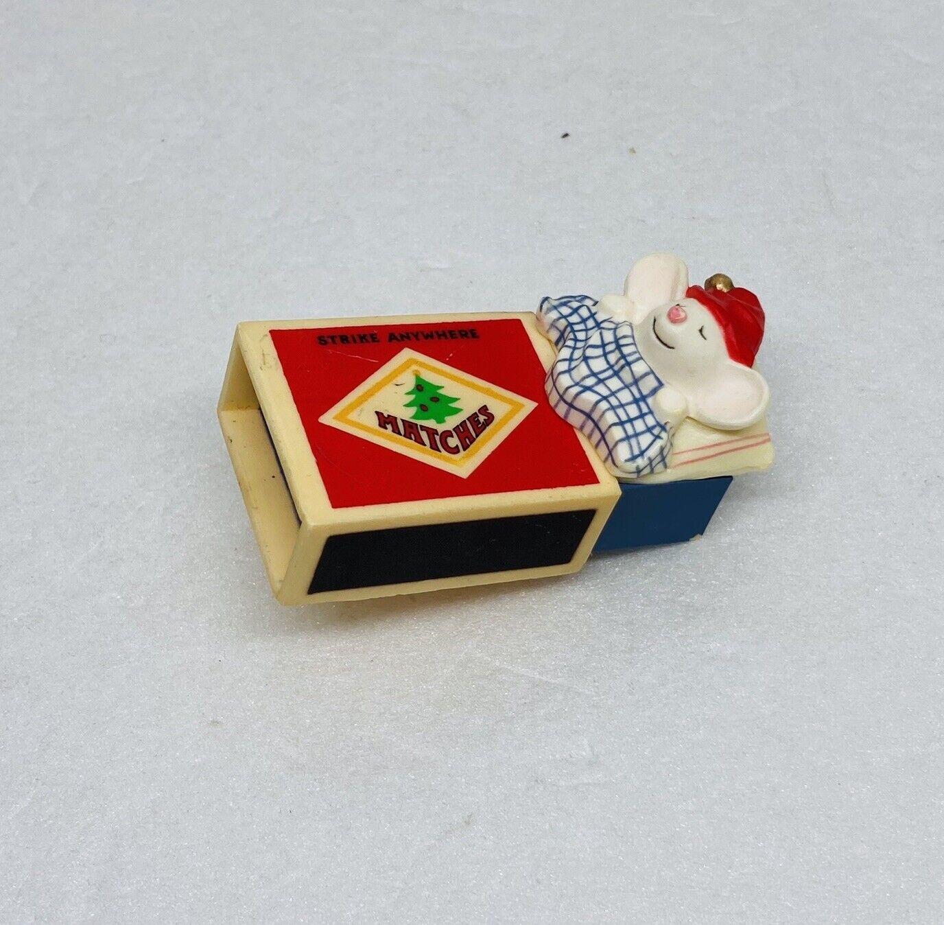 Vintage 1979 Hallmark Clip On Ornament Mouse Sleeping In Matchbox Art Decor 22