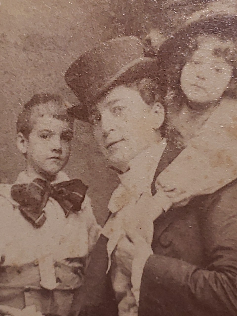 Antique 1890s Cabinet Card Photo Chauncey Olcott Irish Tenor Theatre Cast Dog 