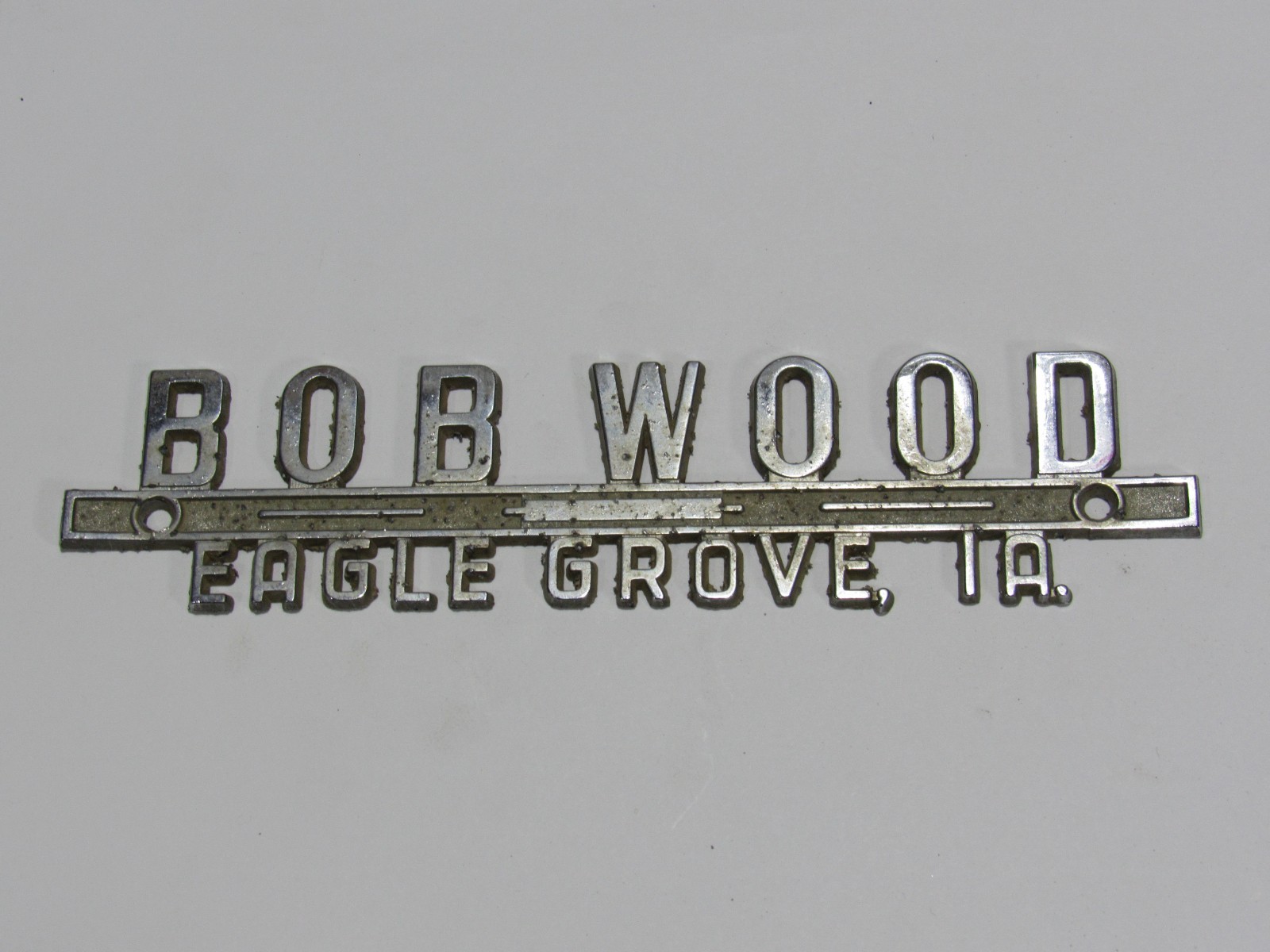 VTG Bob Wood Chevrolet-Olds Eagle Grove Iowa Metal Dealership Badge Emblem Tag
