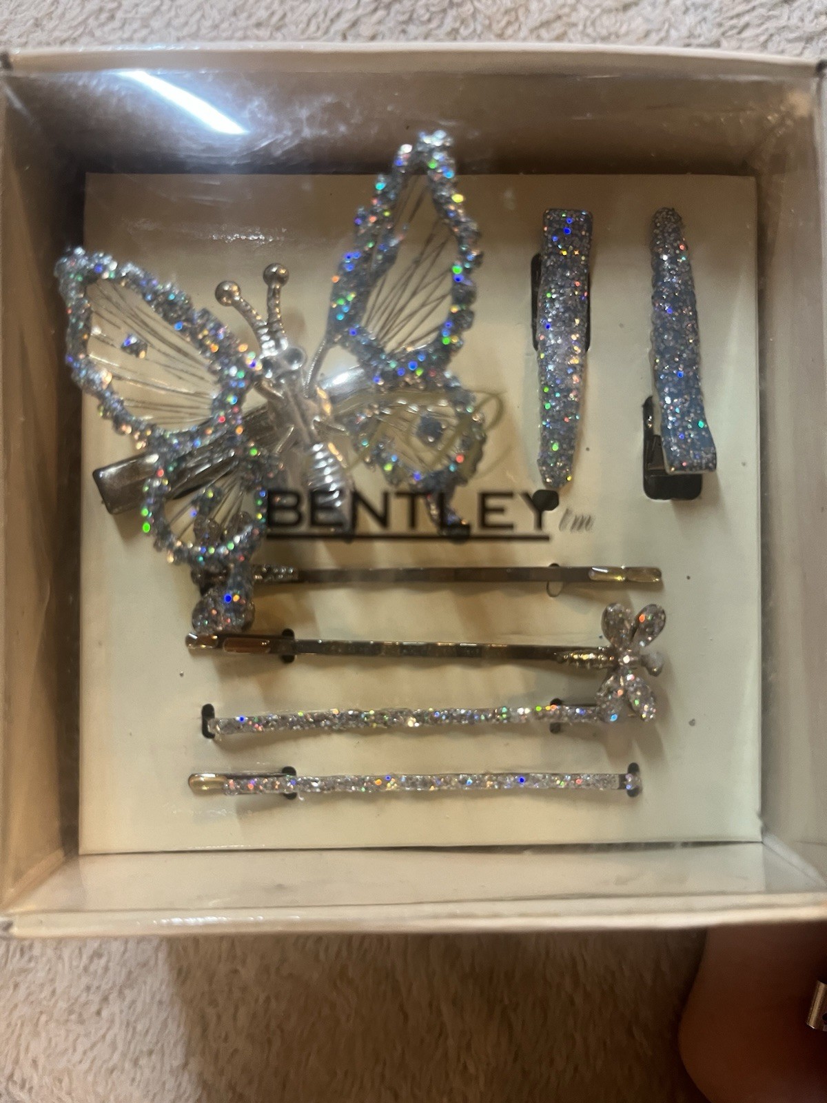 TR Bentley vintage wiggle-motion butterfly and rhinestone hair accessory