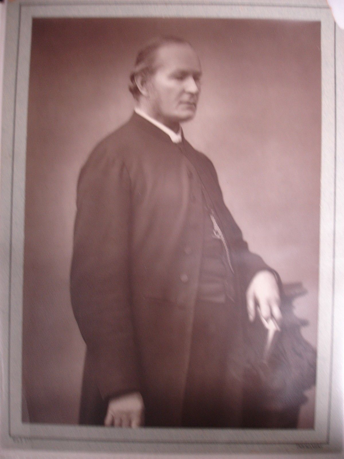 Frederic William Farrar Undated Unsigned Photo - Bible