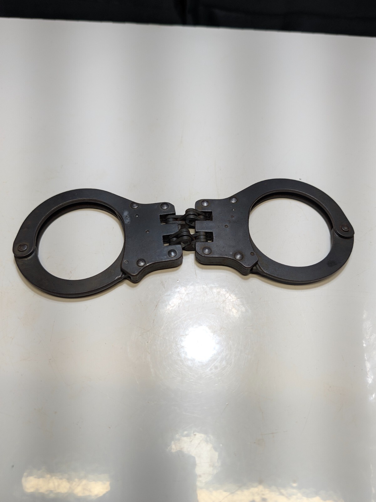 Vintage Peerless Model 801 Hinged Handcuffs Black Oxide Finish Springfield MA US