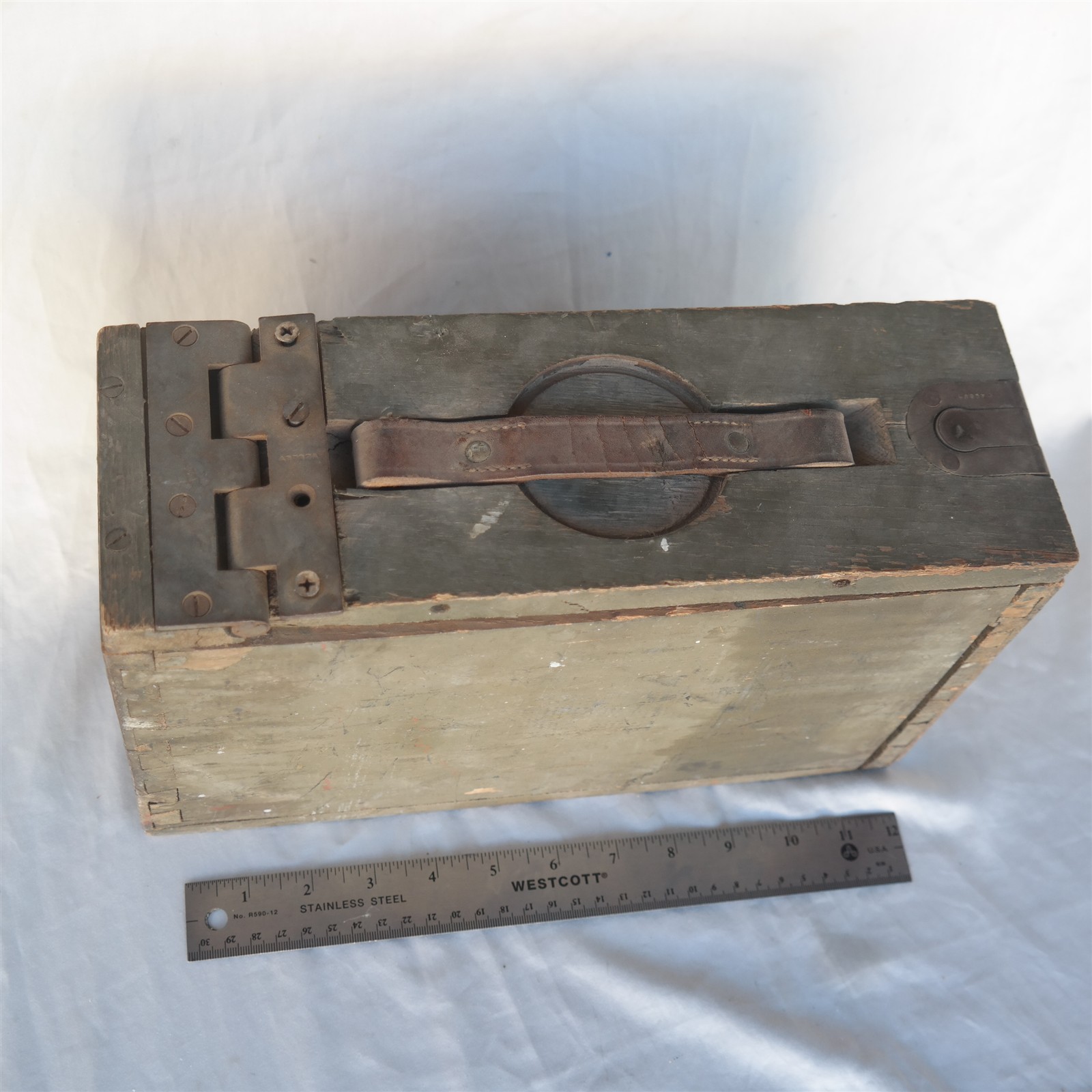 Vtg WW1 Wood Ammo Box Dovetail World War one (READ)