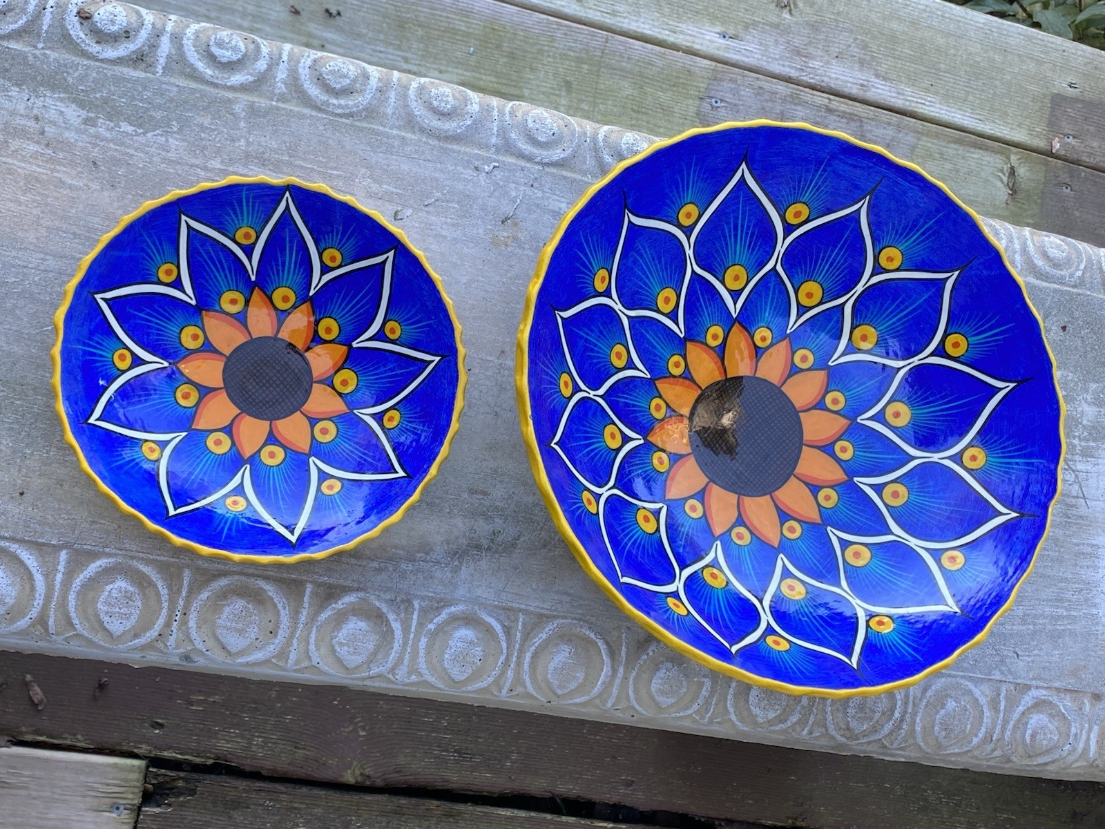 Lg Vintage Juan Gil J Sunflower Folk Art Mexican Talavera Style Footed Bowl Set