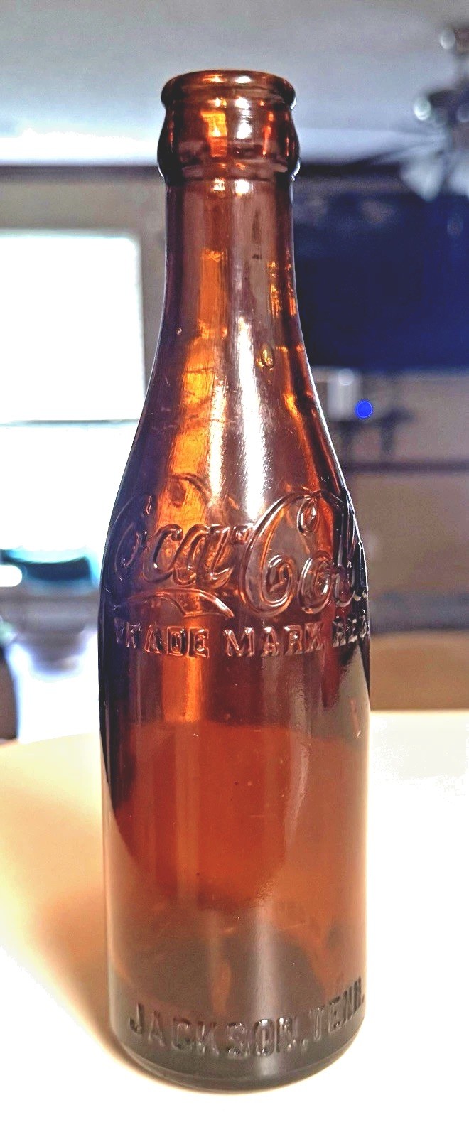RARE ORIGINAL AMBER STRAIGHT SIDE COCA COLA BOTTLE \