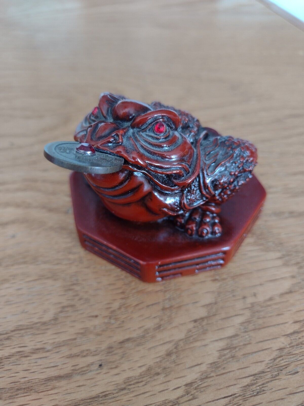 Red Lucky Money Frog - Feng Shui Money Beckoning Symbol