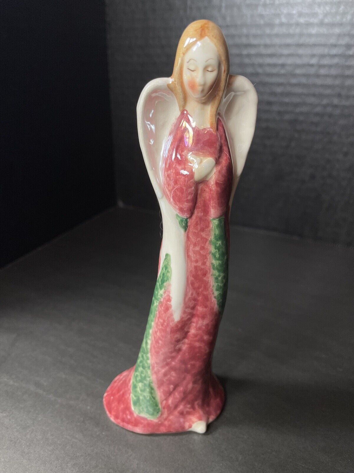 Ganz Angel Figurine Ceramic 2004 Pink Glazed 7” Tall Pencil Shaped Statuette
