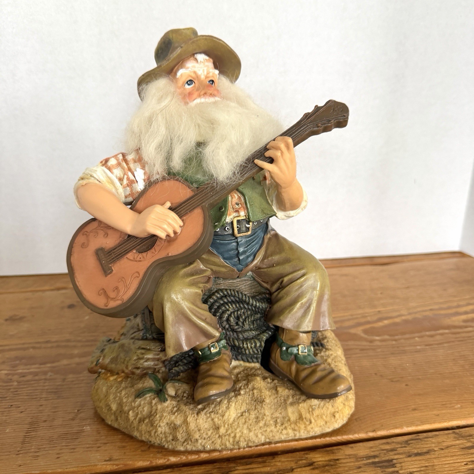 Musical Sheriff Cowboy Guitar sing Santa Claus Coming to Town Tap Foot Christmas