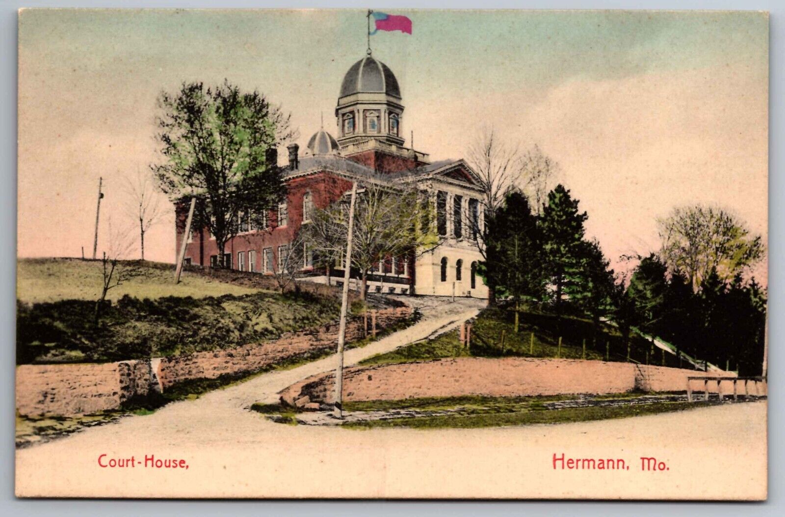 Postcard Hermann Souvenir Card Courthouse Hermann  Missouri   E 21