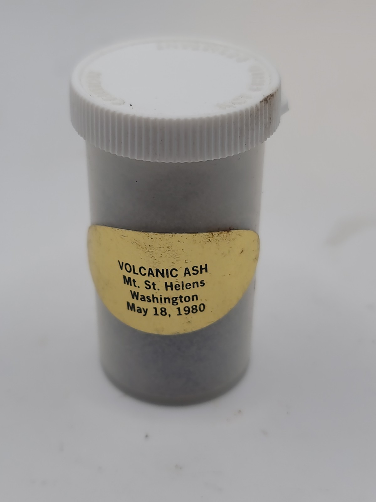 Vtg Mount St. Helens Volcanic Ash July 1980 Eruption Plastic Vial Specimen 