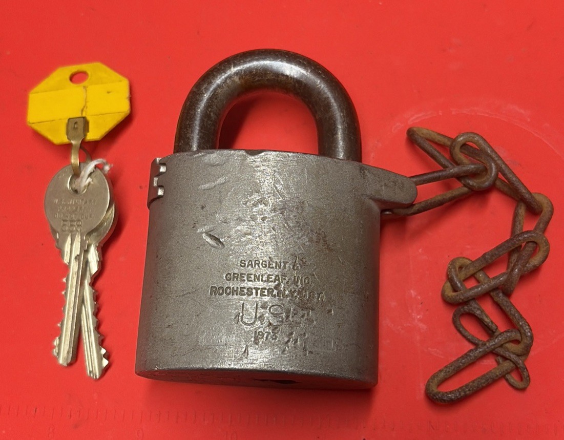 Vintage Sargent & Greenleaf 1973 Padlock w/2 Keys S&G US Military