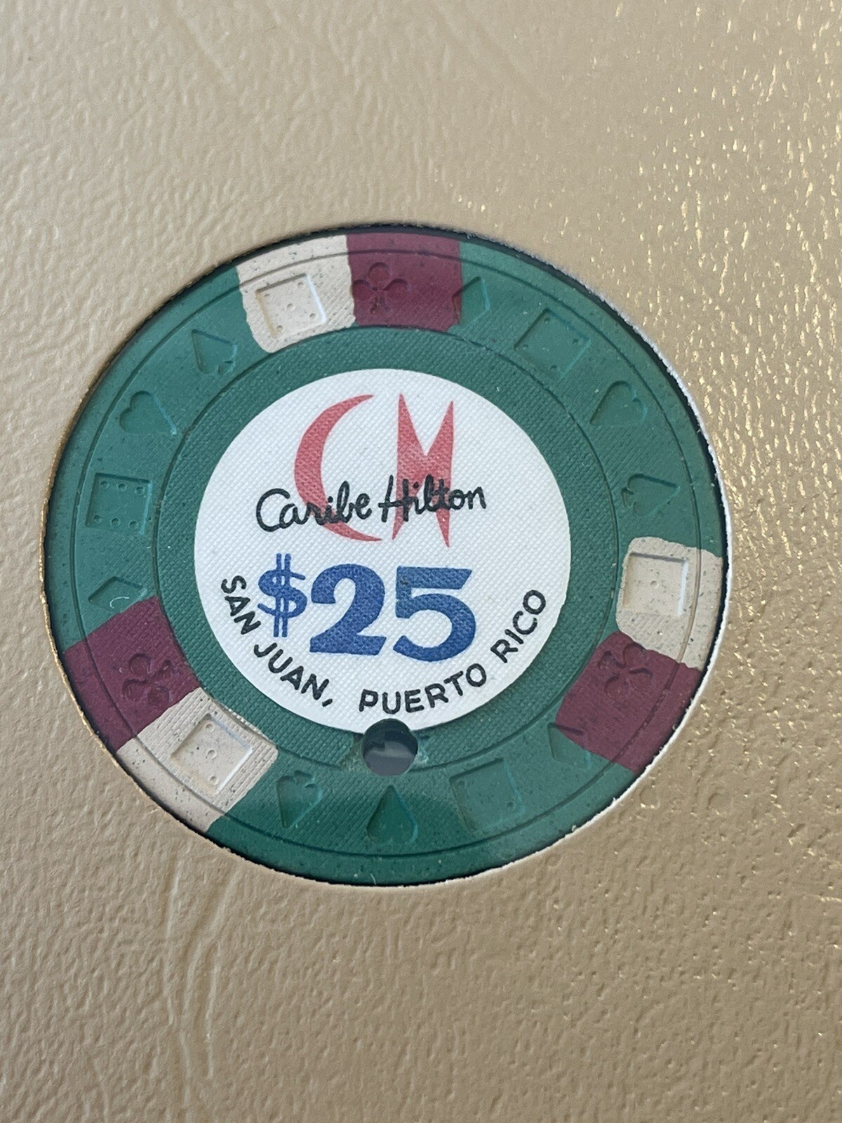 $25 Caribe Hilton San Juan Puerto Rico Casino Chip **Very Rare** CHC-25ff