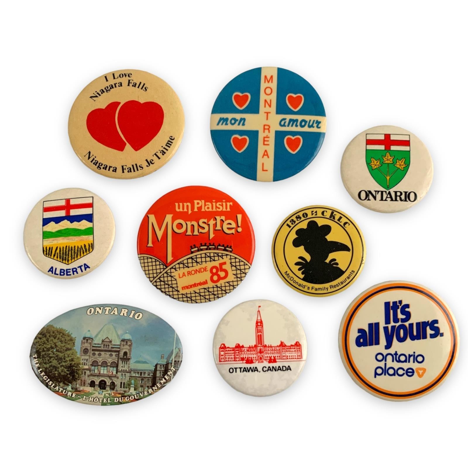 Vintage Canada Souvenir Pinback Button Lot of 9 Travel Memorabilia