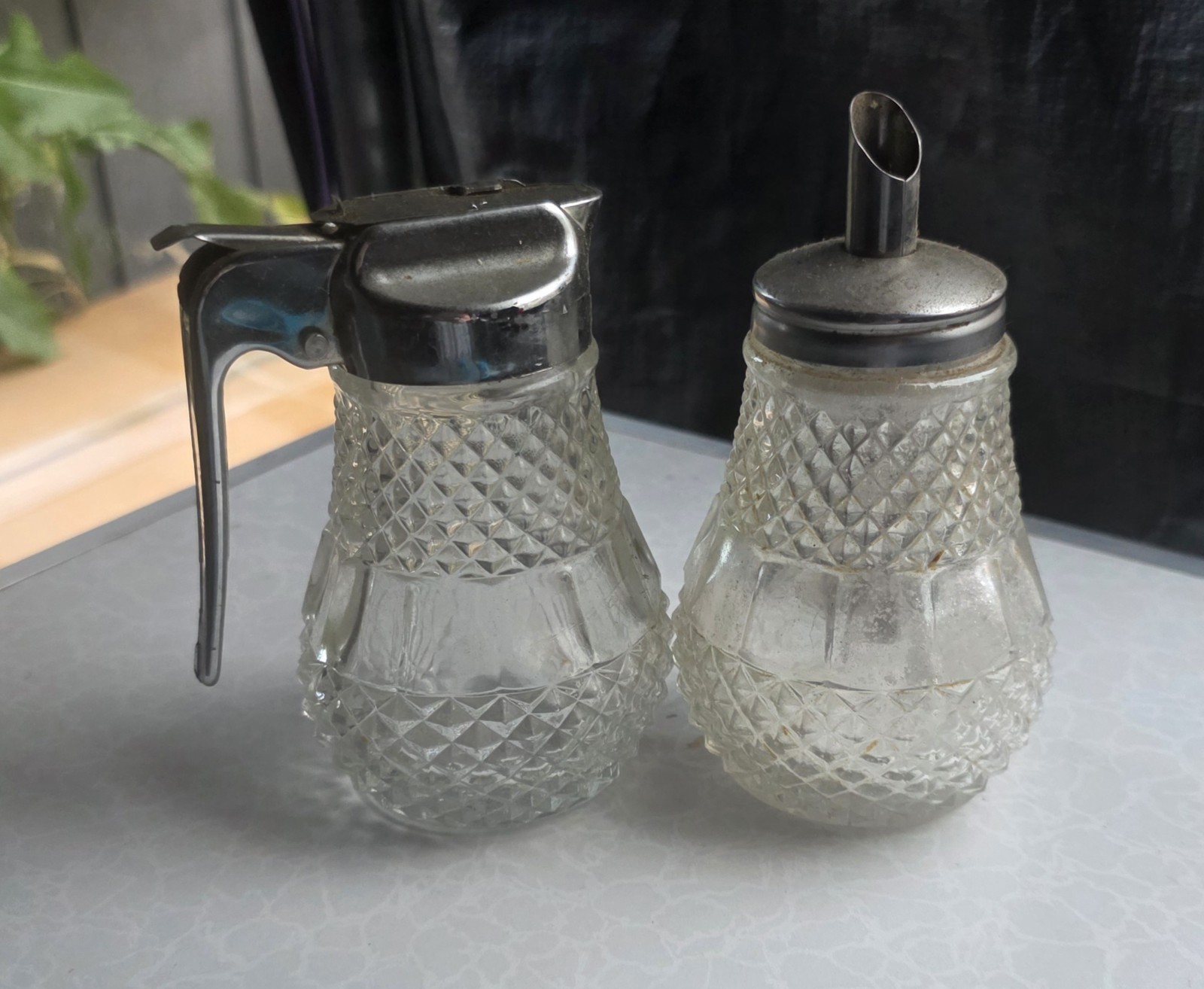 Vintage Grace Diamond Cut Glass Design Sugar & Syrup 2 Piece Set 