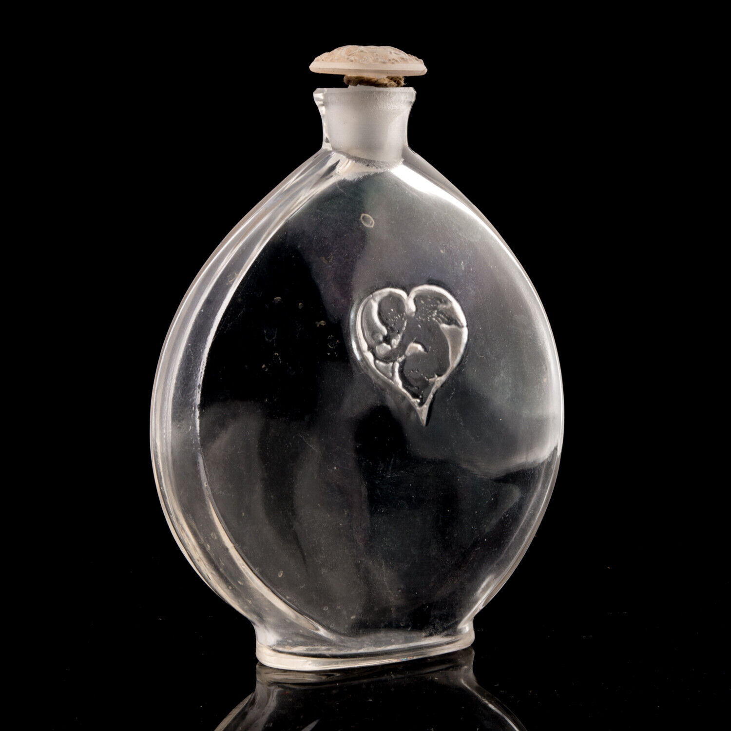Rene R Lalique L'Amour Dans Le Coeur Vintage Perfume Bottle Pre-War c1920 Signed