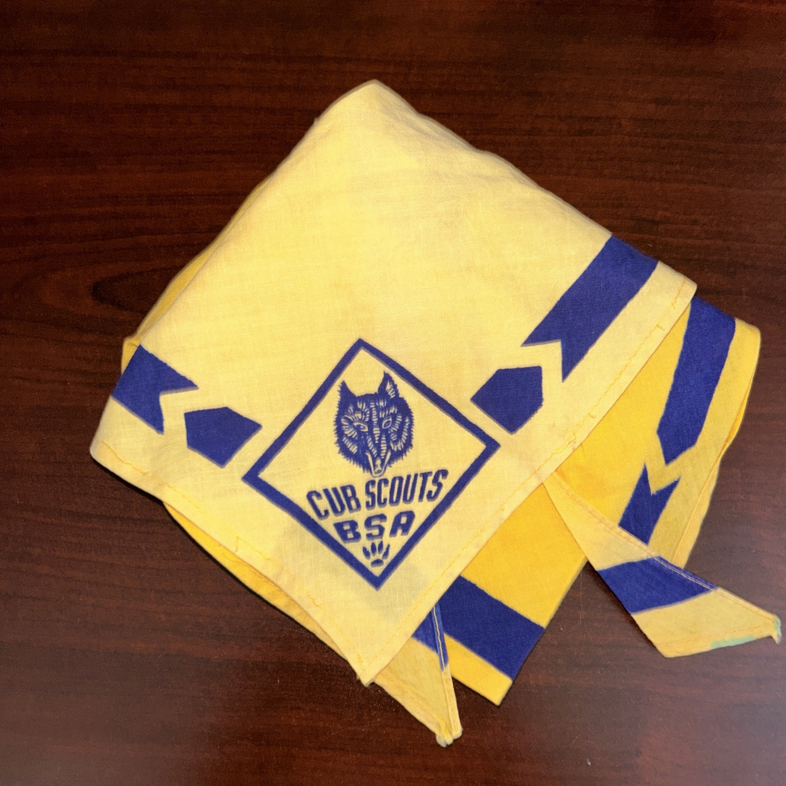 Older Style  Cub Boy Scouts of America Neckerchief  Wolf Cub Scouts BSA No FDL
