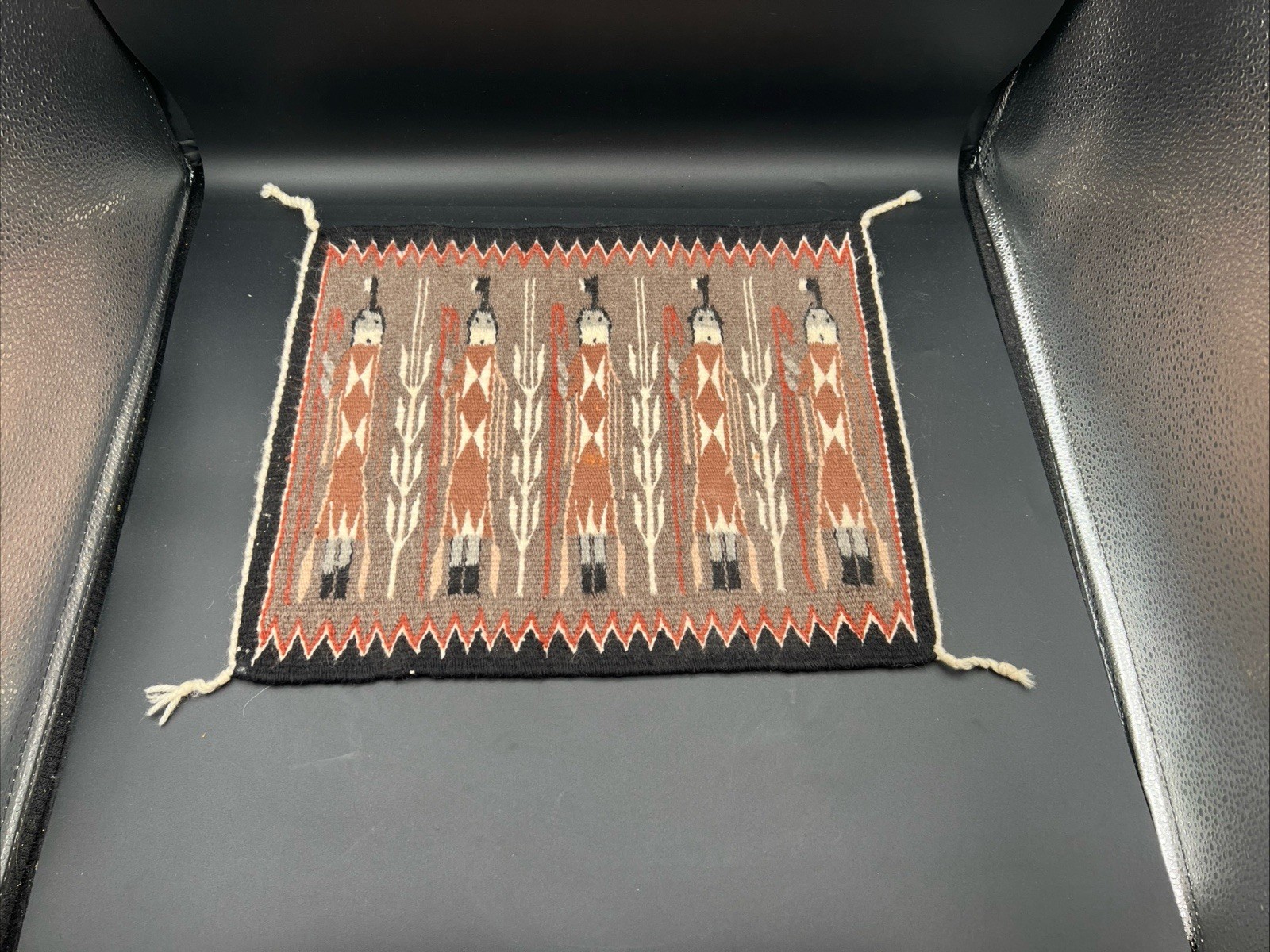 Vintage Rose Yazzie Navajo 5 Figure Healing Spirit Yei Garland 16”x13” 100% Wool