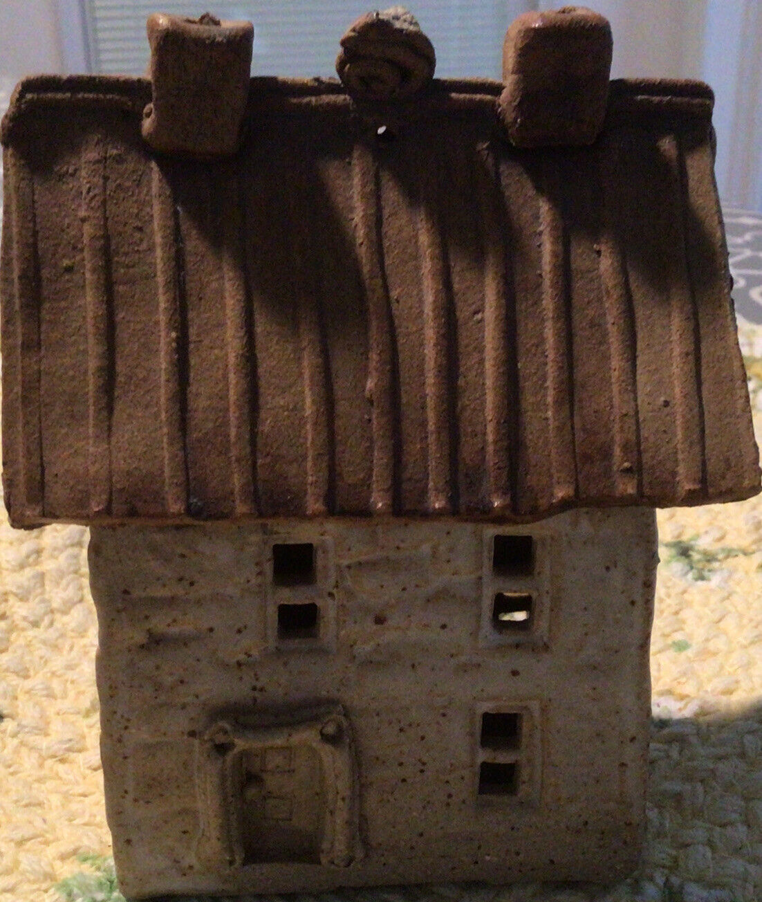Windy Meadows Stoneware Pottery Collection Buildings 4.5” House /Small Chip