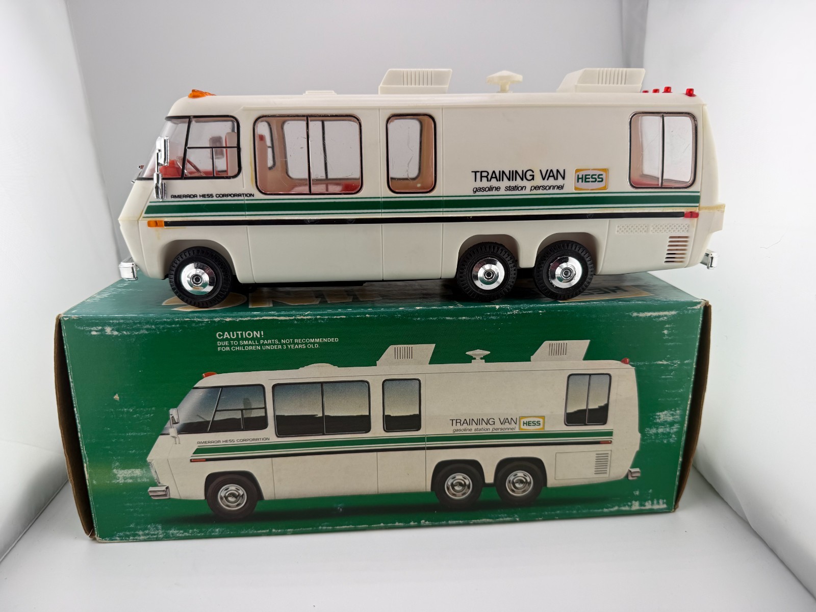 Vintage 1978 Hess Toy Training Van Gasoline Personnel RV Truck Tested Working