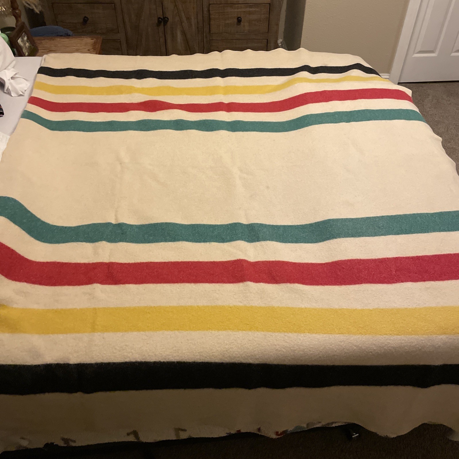 Vtg. 1934-1940 Hudson's Bay Company 4 point 100% wool blanket RARE Vtg. 1934-1940 Hudson's Bay Company 4 point 100% wool blanket RARE