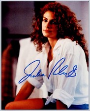 Julia Roberts Hand Signed 8 x 10 Inch Photo picture