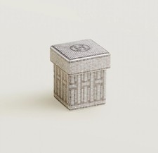 BNIB Hermes Mosaique Au 24 Platine Sugar Box P035061P Silver picture