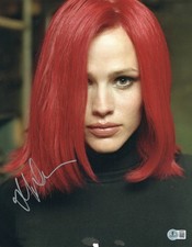 Jennifer Garner Signed Autograph Alias 11X14 PHOTO Beckett BAS Sydney Bristow picture