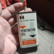 International Harvester Penetrating Oil Tin Advertising Can 4 fl oz 995 016 R2 picture