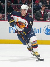Slava Kozlov Atlanta Thrashers skates with the puck at the g- Ice Hockey Photo 1 picture
