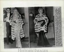 1961 Press Photo Hope Hampton & Dorothy Kirsten at Metropolitan Opera, New York picture