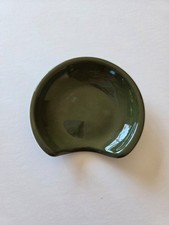Pigeon Toe Ceramics Spoon Rest Moss Green Gloss Glaze Handmade Studio Pottery picture