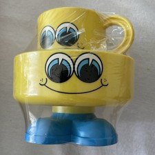 Rare Vintage Deka Plastic 4oz Cup Yellow Smiling Face with Shoes Tom Watt 80's picture